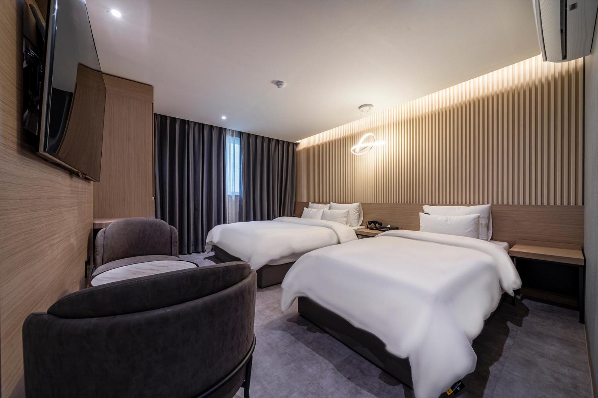 Urban Brown Hotel Chungju City Hall Eksteriør bilde