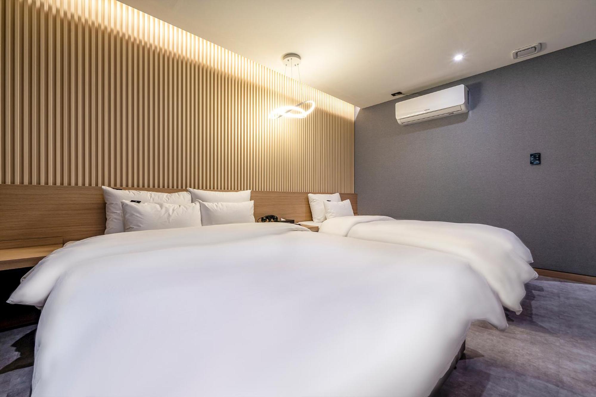 Urban Brown Hotel Chungju City Hall Eksteriør bilde