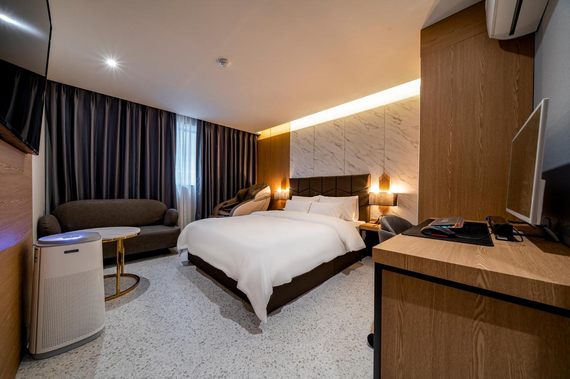 Urban Brown Hotel Chungju City Hall Eksteriør bilde