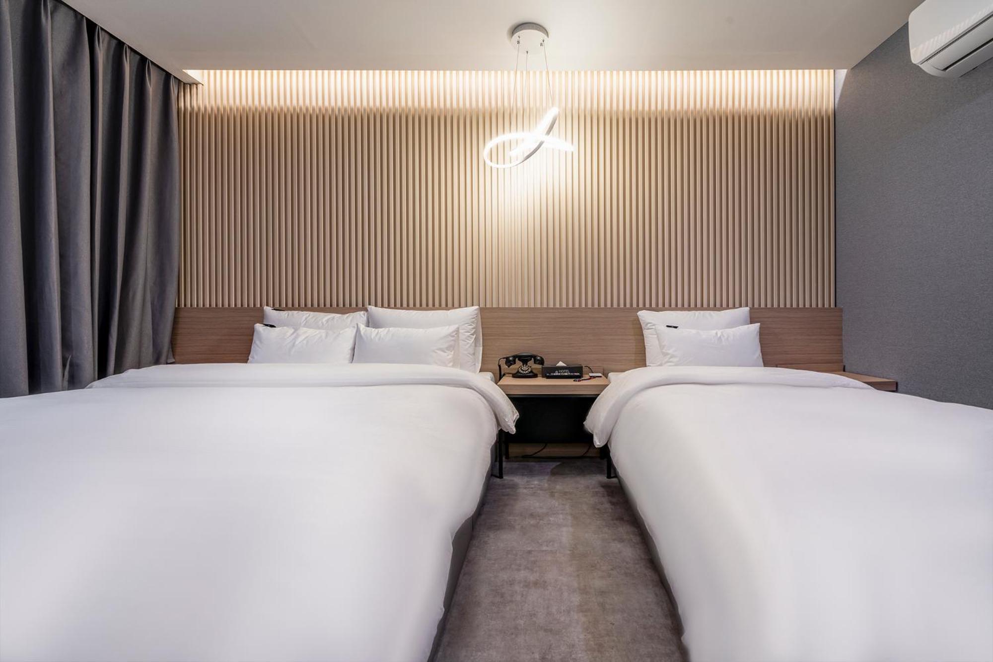 Urban Brown Hotel Chungju City Hall Eksteriør bilde